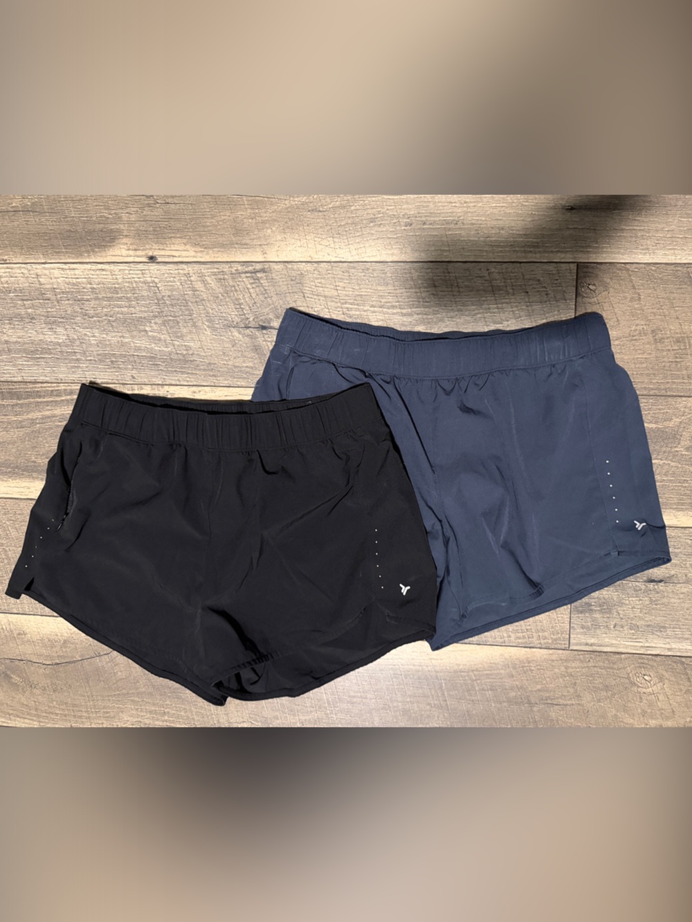 Old Navy Women's Athletic Shorts - Navy & Black